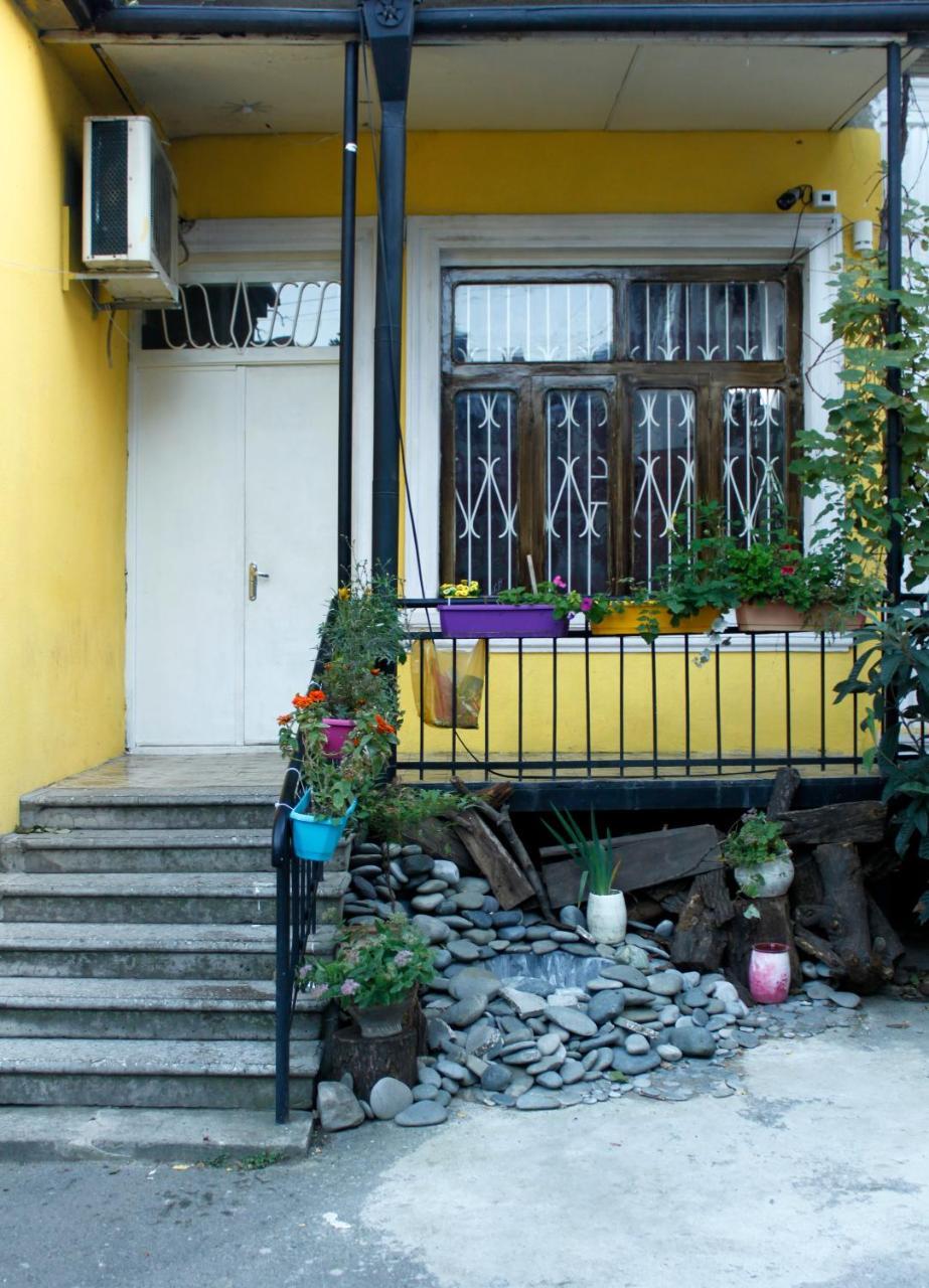 Colors Hostel ティビリシ エクステリア 写真