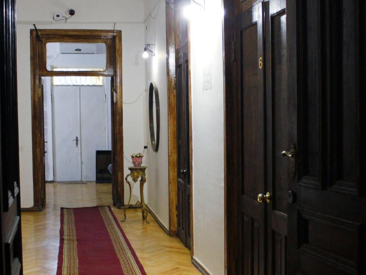 Colors Hostel ティビリシ エクステリア 写真