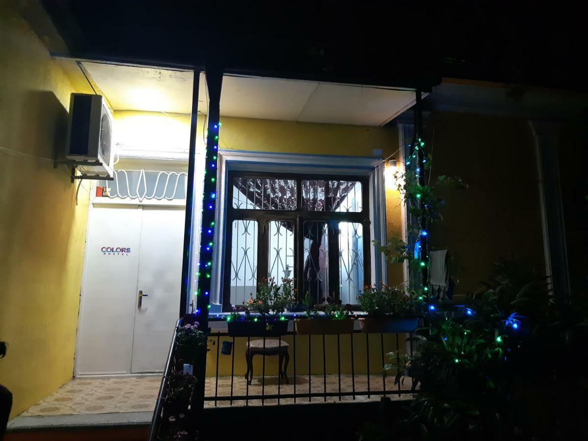 Colors Hostel ティビリシ エクステリア 写真
